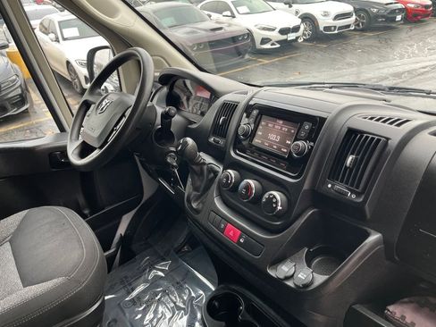 Used 2019 RAM ProMaster 2500 image 17