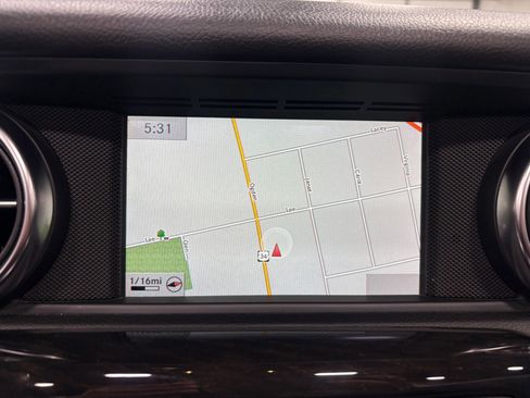 Used 2016 Mercedes-Benz SLK 300 image 19