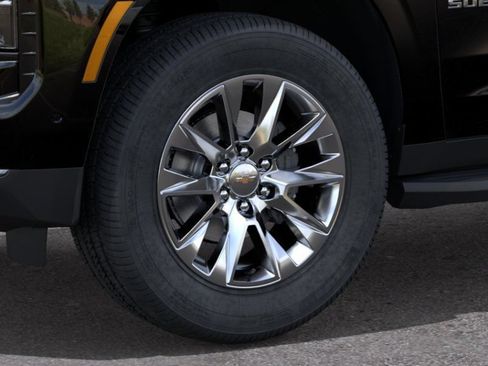 New 2026 Chevrolet Suburban Premier RWD image 9