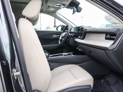 New 2026 Audi Q3 quattro 2.0T AWD/4WD image 21