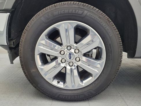 Used 2020 Ford F150 Lariat w/ Equipment Group 502A Luxury AWD/4WD image 31