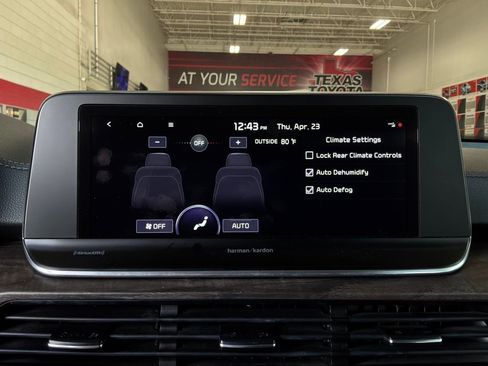 Used 2021 Kia Telluride SX w/ SX Prestige Package image 38