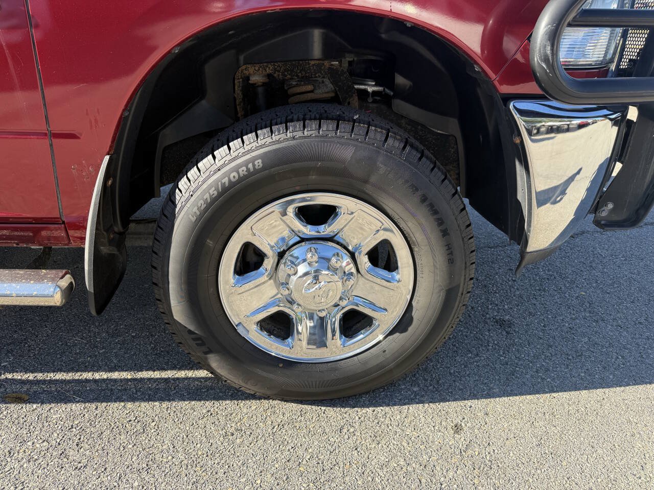 Used 2014 RAM 2500 Tradesman w/ Chrome Appearance Group AWD/4WD image 17