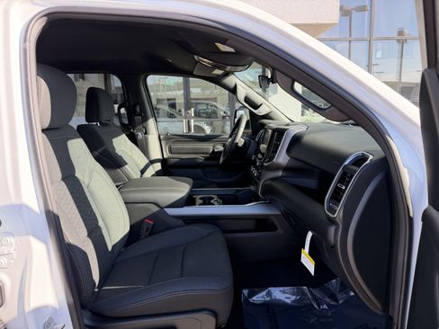 New 2026 RAM 1500 Express image 22