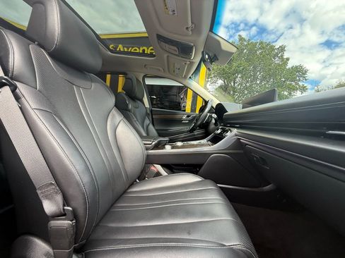 Used 2021 Genesis GV80 3.5T image 23