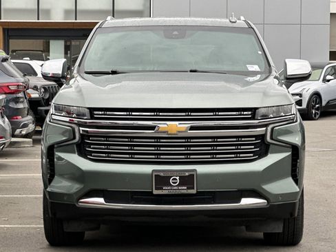 Used 2023 Chevrolet Suburban Premier image 10