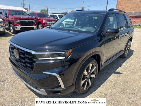 Used 2025 Honda Pilot Elite image 47
