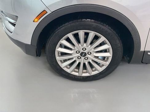 Used 2019 Lincoln MKC Premiere image 33