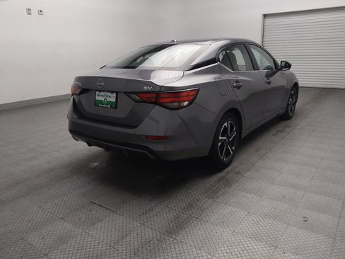 Used 2024 Nissan Sentra SV FWD image 9