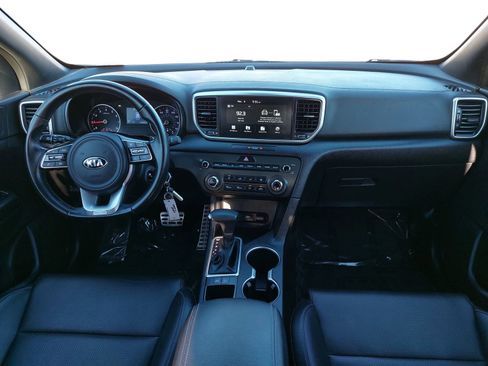 Used 2022 Kia Sportage Nightfall Edition image 9