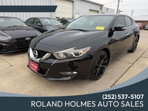Used 2017 Nissan Maxima SR w/ Midnight Edition image 1