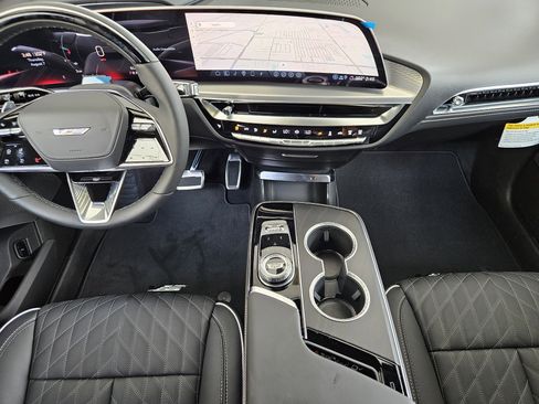 New 2026 Cadillac Lyriq V w/ Exterior Carbon Fiber Package image 17