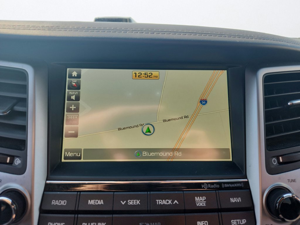 Used 2016 Hyundai Tucson Limited w/ Option Group 03 AWD/4WD image 16