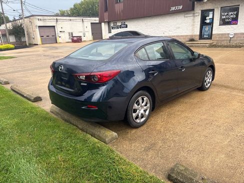Used 2016 MAZDA MAZDA3 i Sport FWD image 7