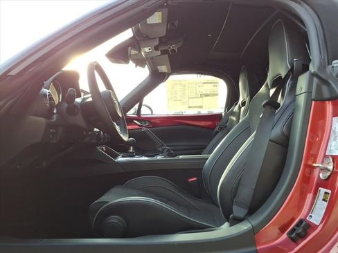 New 2025 MAZDA MX-5 Miata Club w/ Brembo/BBS Recaro Package image 13