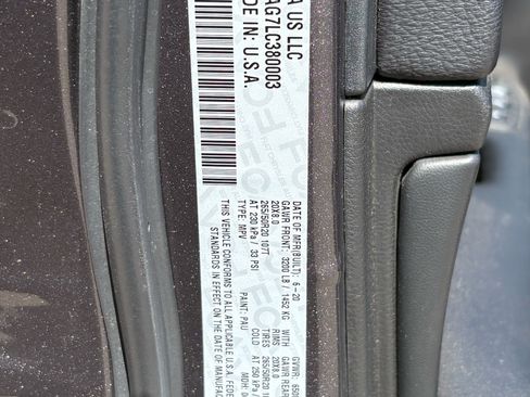 Used 2020 Jeep Grand Cherokee Altitude RWD image 26