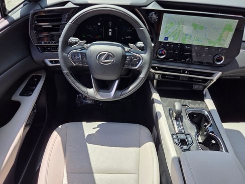 Used 2025 Lexus RX 350h AWD/4WD image 11
