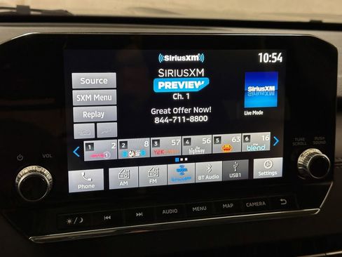 Used 2024 Mitsubishi Outlander SE AWD/4WD image 46