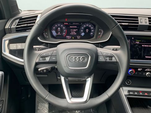 Used 2024 Audi Q3 2.0T Premium AWD/4WD image 17