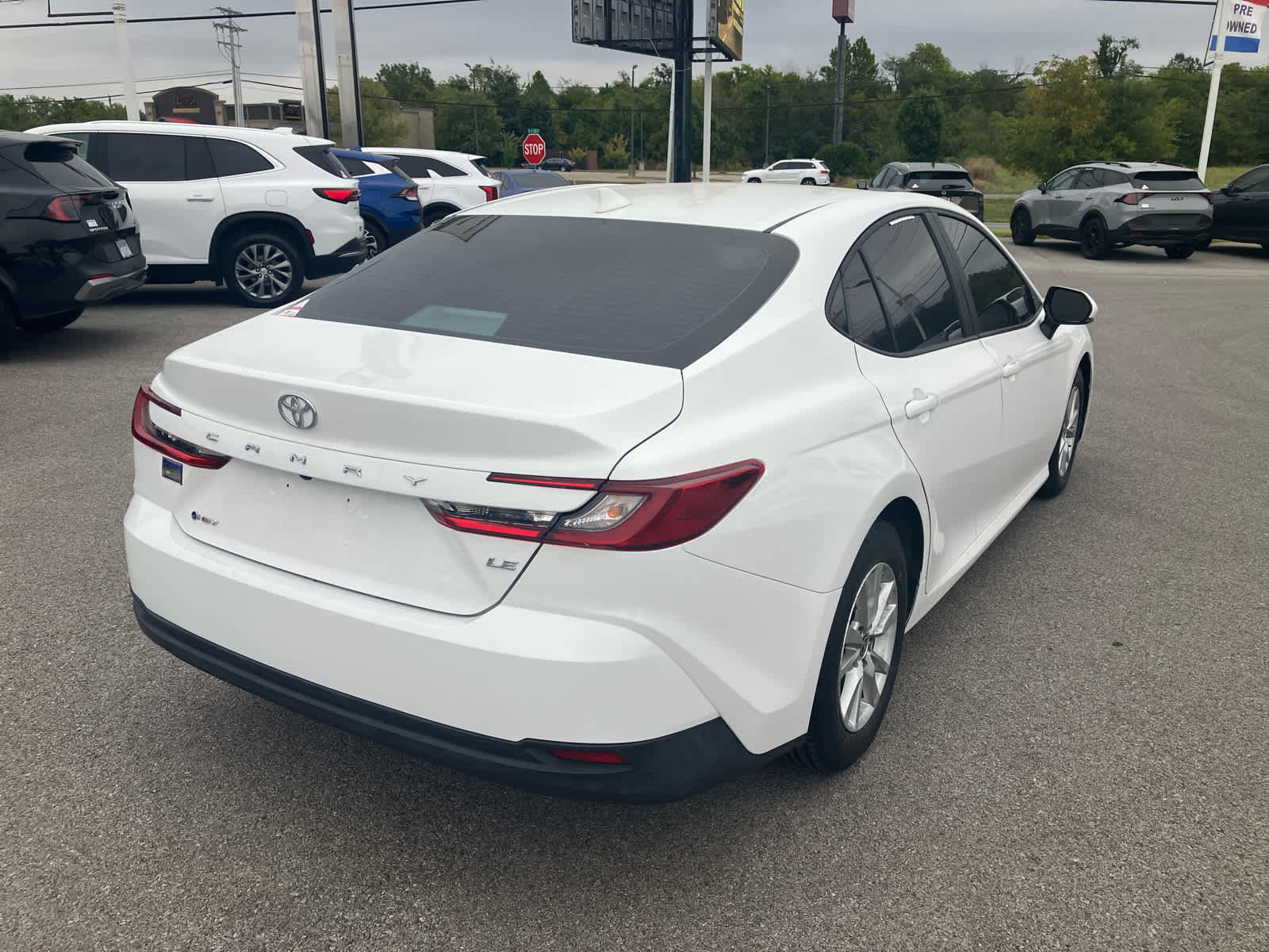 Used 2026 Toyota Camry LE FWD image 7