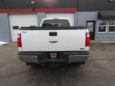 Used 2011 Ford F350 XLT w/ FX4 4X4 Off-Road Pkg image 12