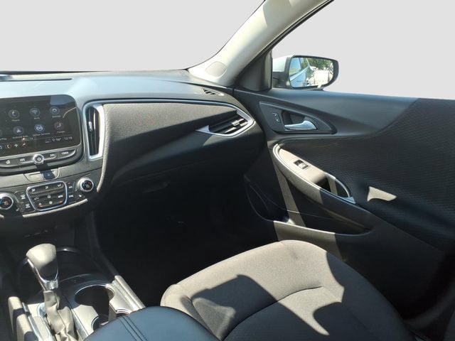 Used 2024 Chevrolet Malibu LT FWD image 12