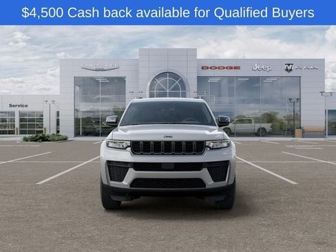 New 2026 Jeep Grand Cherokee 4WD image 8