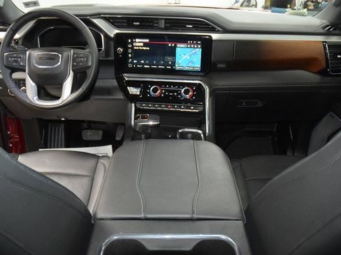 Used 2024 GMC Sierra 1500 Denali w/ Technology Package image 28