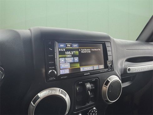 Certified 2017 Jeep Wrangler Unlimited Sahara w/ Quick Order Package 24E Chief image 30