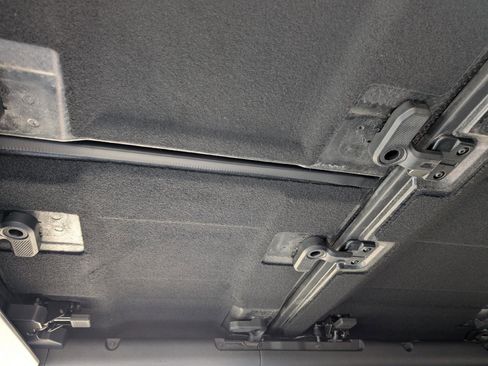 Used 2025 Ford Bronco Badlands AWD/4WD image 28