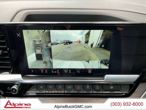 Used 2024 GMC Sierra 1500 SLT w/ SLT Premium Plus Package AWD/4WD image 20