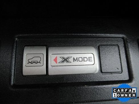 Used 2017 Subaru Forester 2.5i Premium image 13