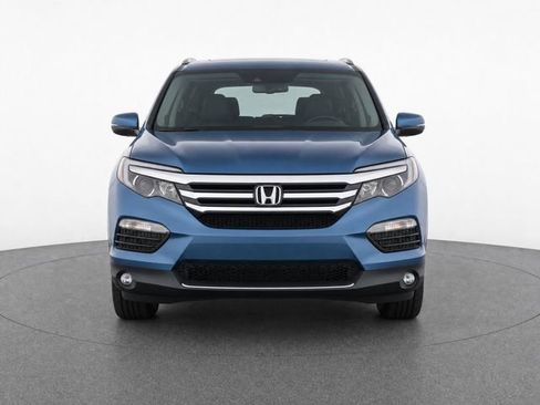 Used 2017 Honda Pilot Touring image 10