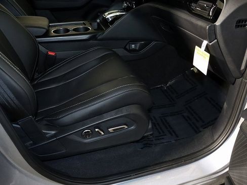 Used 2026 Acura MDX w/ Technology Package image 37