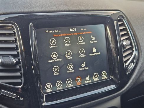 Certified 2018 Jeep Compass Limited image 25