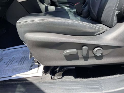 Used 2020 Subaru Forester Limited w/ Popular Package #3 AWD/4WD image 8