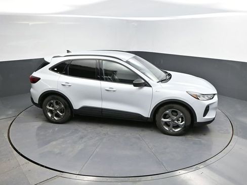 Used 2025 Ford Escape ST-Line image 48