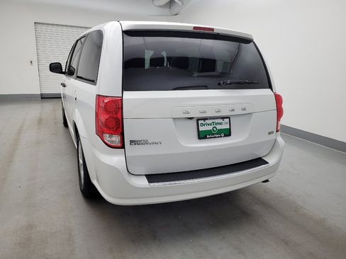 Used 2019 Dodge Grand Caravan SE FWD image 6