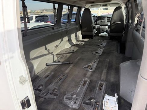 Used 2014 Chevrolet Express 3500 LT w/ LT Preferred Equipment Group image 5