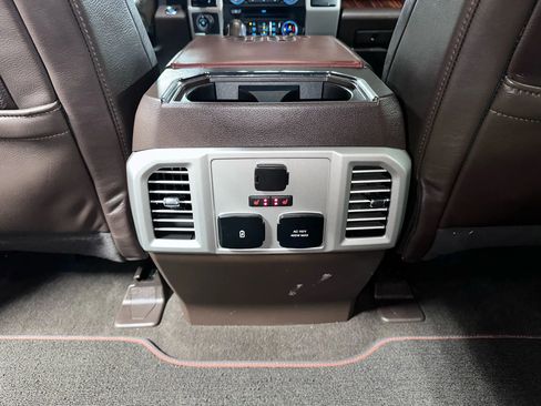 Used 2018 Ford F150 King Ranch w/ Equipment Group 601A Luxury AWD/4WD image 30