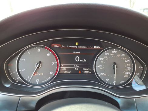Used 2014 Audi S6 Prestige image 21