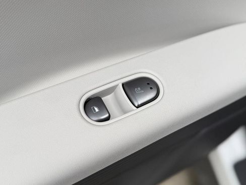 New 2026 Hyundai Ioniq 5 SEL image 6