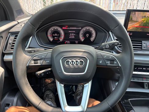 Used 2023 Audi Q5 2.0T Premium Plus w/ Premium Plus Package AWD/4WD image 14