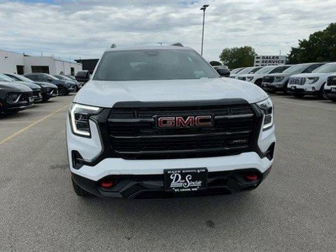 New 2026 GMC Terrain AT4 image 3