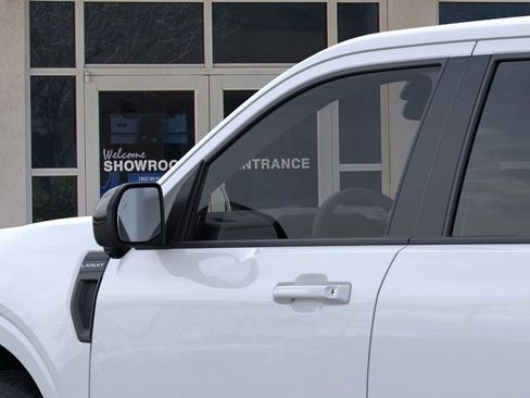 New 2025 Ford Maverick Lariat w/ 4K Tow Package image 22