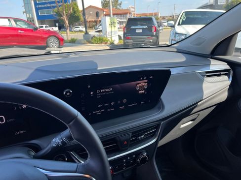 Used 2025 Buick Encore GX Preferred image 18