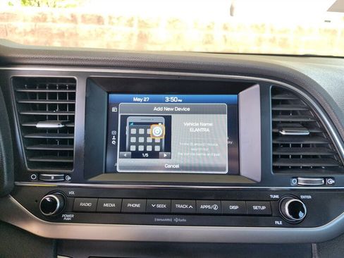 Used 2018 Hyundai Elantra SEL FWD image 37