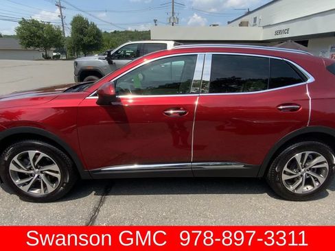 Certified 2022 Buick Envision Essence w/ Technology Package I FWD image 6