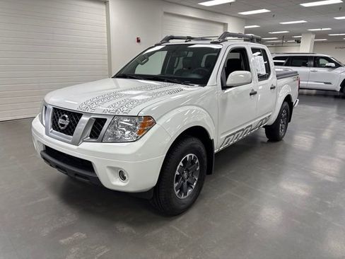 Used 2020 Nissan Frontier PRO-4X w/ Pro-4x Utility Package AWD/4WD image 3