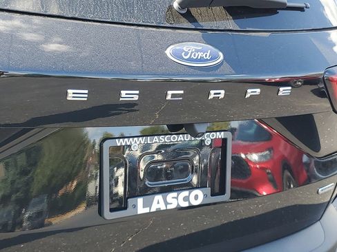 New 2025 Ford Escape Base w/ PHEV Premium Package image 30